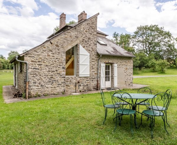 Location de gîte de charme en Mayenne, près de la Bretagne et la Normandie Location de gîte de charme en Mayenne, près de la Bretagne et la Normandie